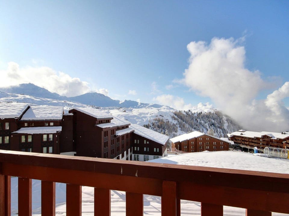 Studio cabine 4 pers, balcon, proche pistes - FR-1-455-163 Cabin in Mâcot-la-Plagne