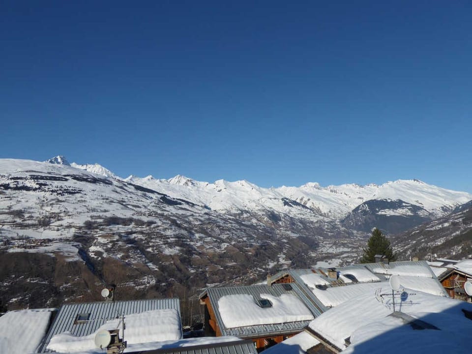 Studio avec Mezzanine pour 2 personnes proche commerces et pistes - FR-1-329-58 Apartment in Landry
