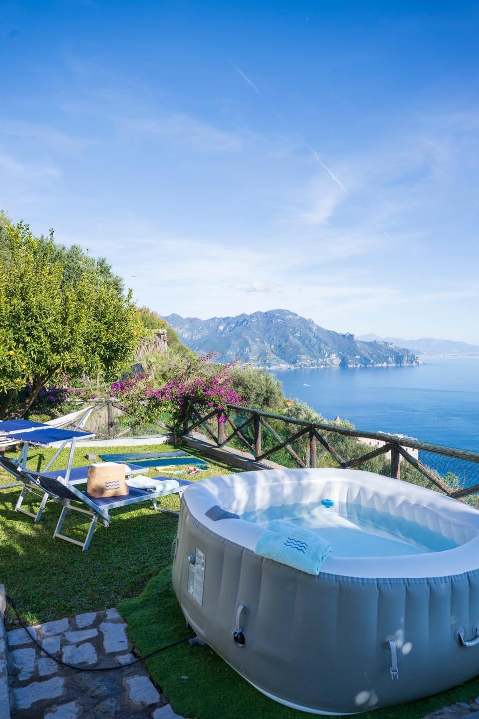 Patio, Nearby landmark, Natural landscape, Hot Tub, Mountain view, Sea view, sunbed
