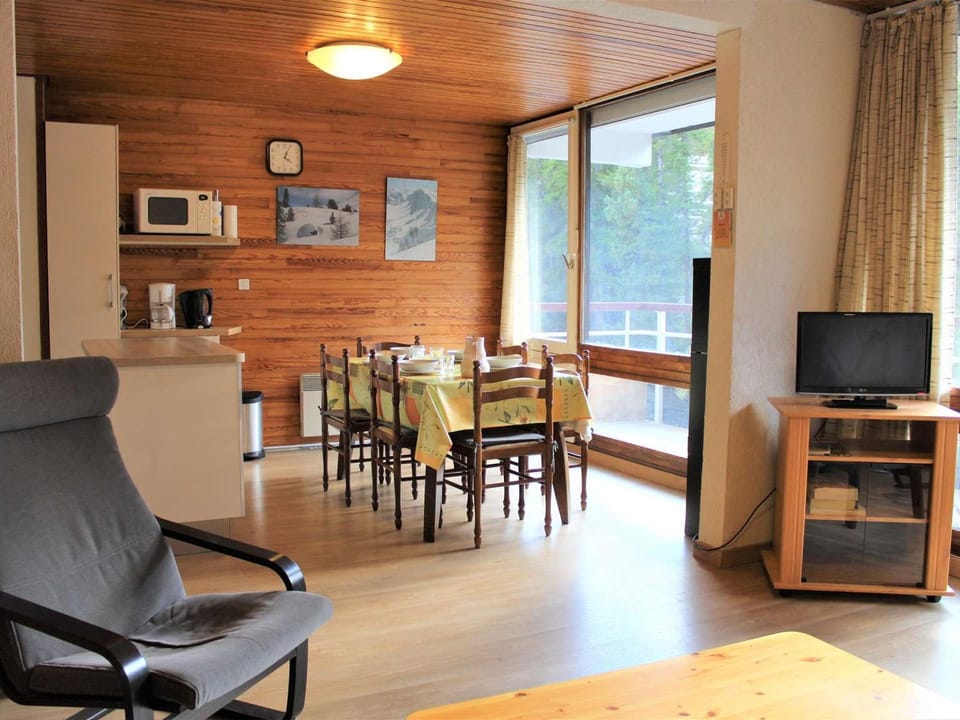 Studio cabine 6 couchages à Vars Les Claux, proche pistes et commerces - FR-1-330B-96 Cabin in Provence-Alpes-Côte d'Azur