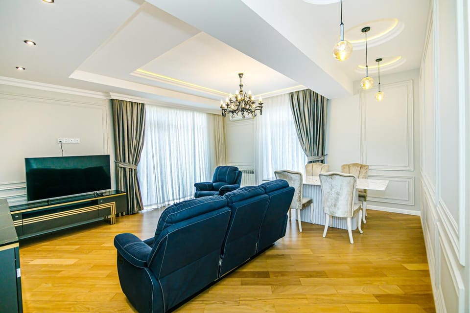 TV and multimedia, Living room, Dining area