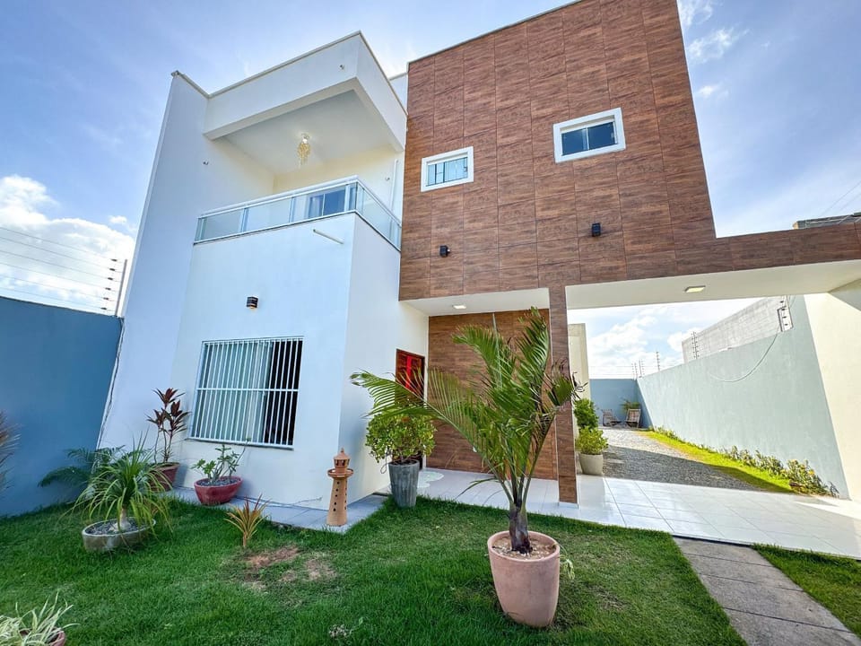 Property building, Day, Garden, Garden view