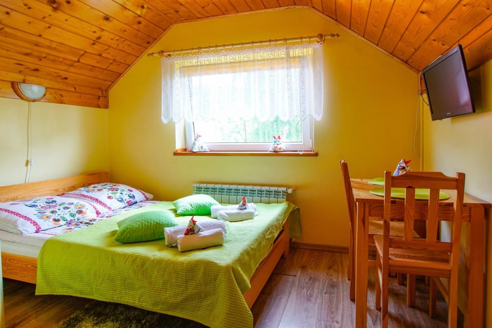 DOMEK NA ZARZECZU Farm Stay in Masovian Voivodeship