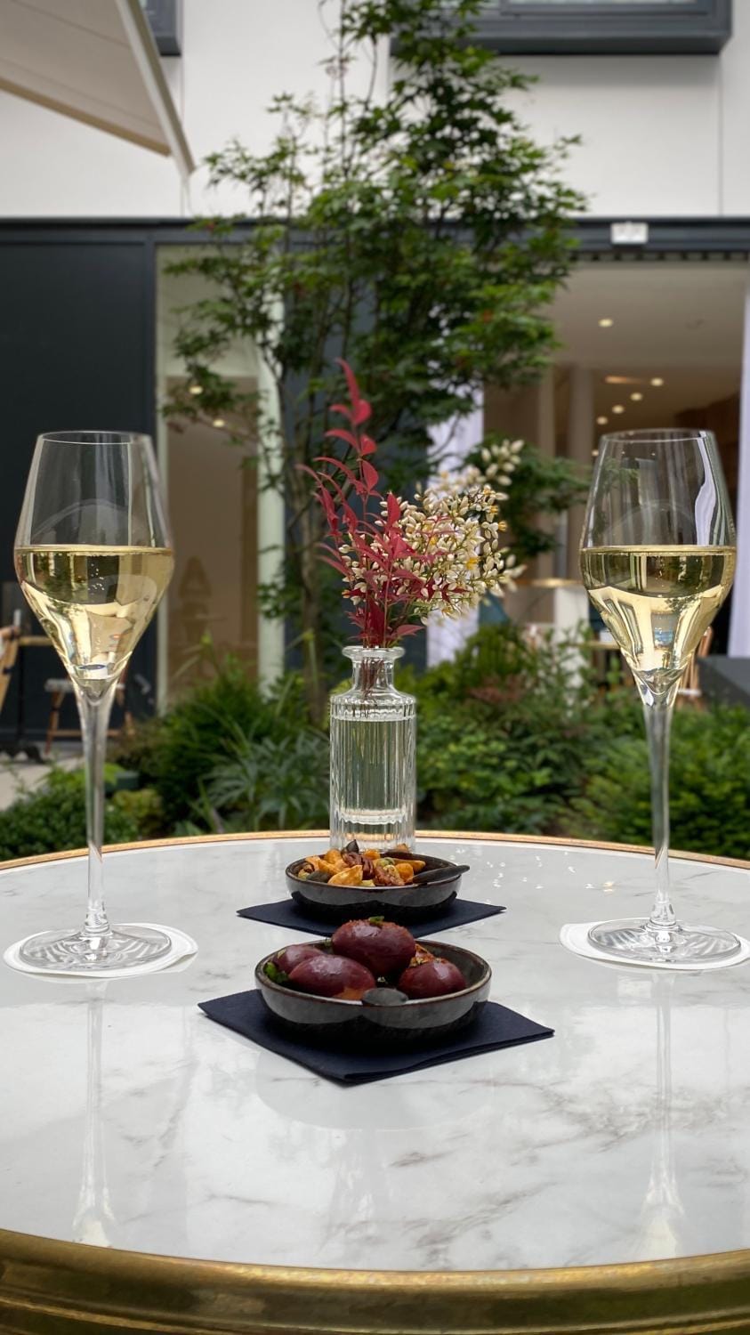 Patio, Restaurant/places to eat, Garden
