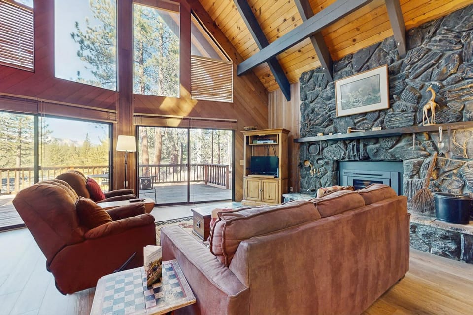 Tallac Views Getaway House in South Lake Tahoe