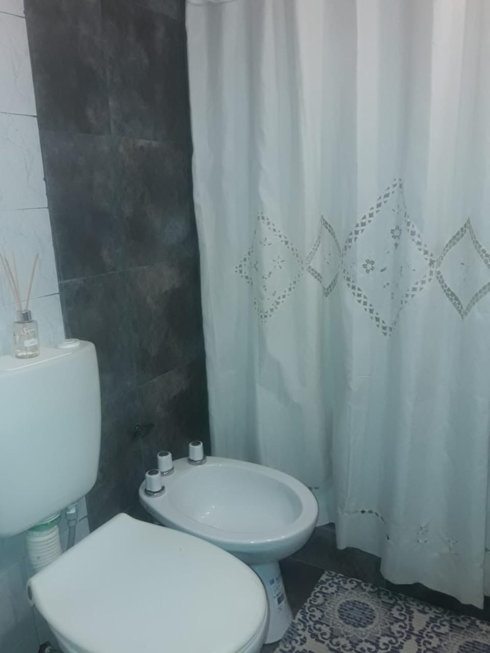 Bathroom, bidet