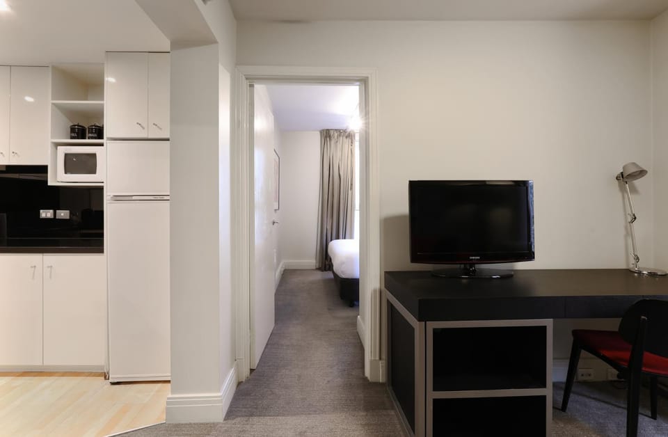 Cozy 1 Bedroom Apartment With Pool And Gym Apartment in Melbourne