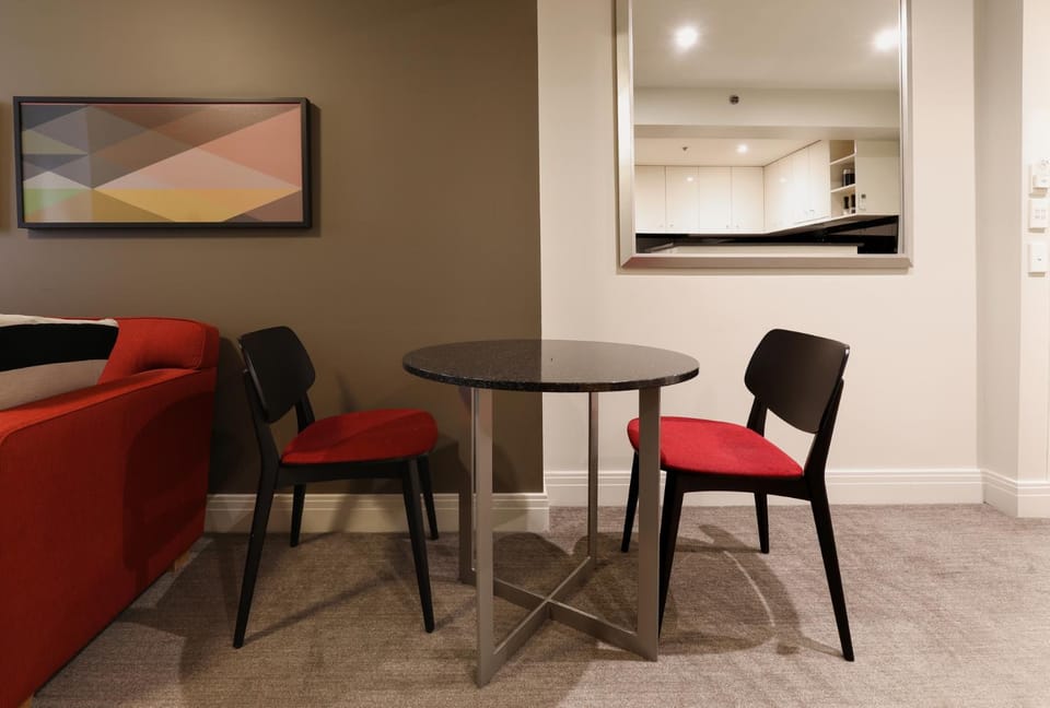 Cozy 1 Bedroom Apartment With Pool And Gym Apartment in Melbourne