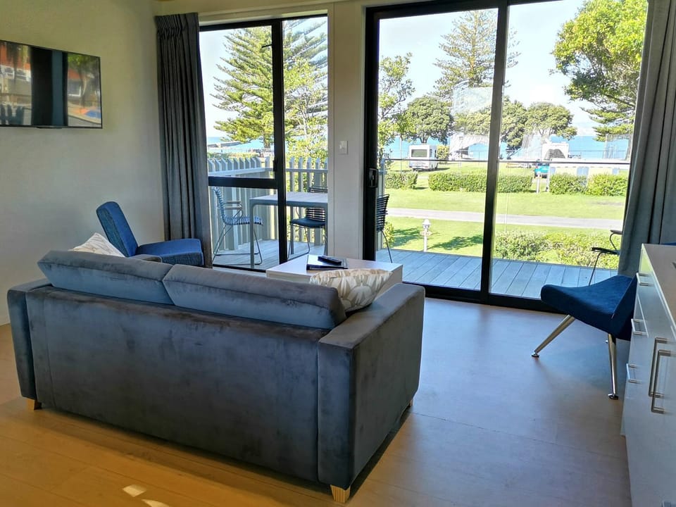 Living room, Seating area, Garden view