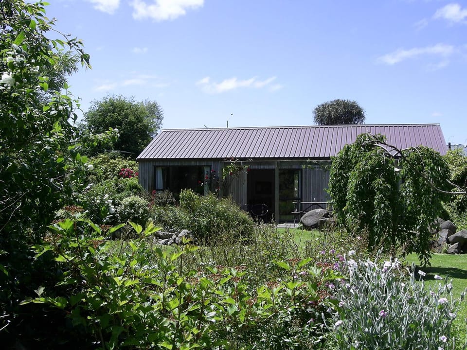 Property building, Garden