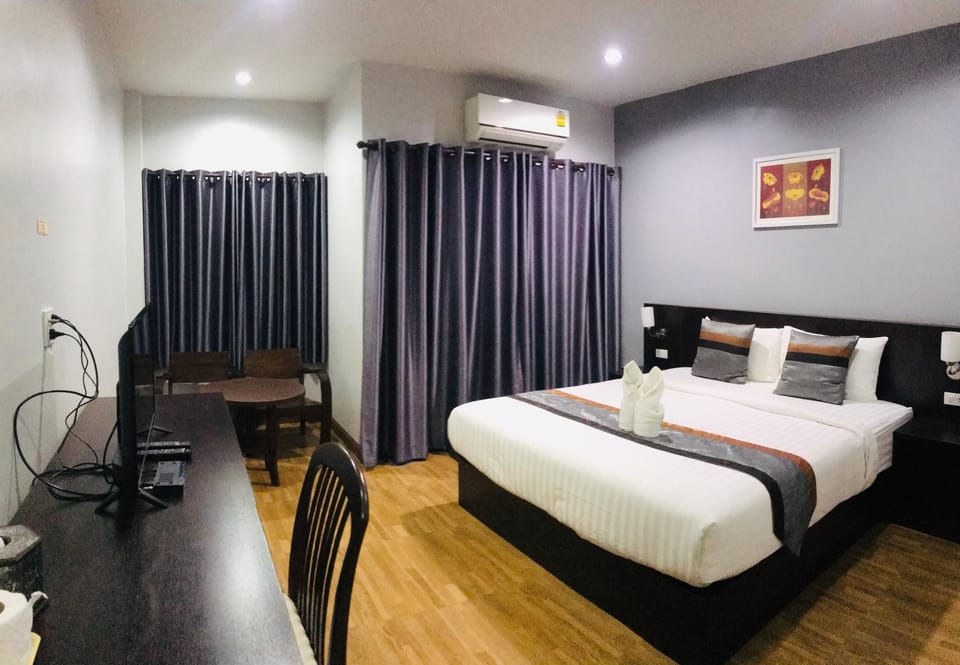 ช้างเผือกเกสต์เฮ้าส์ Changphueak Guesthouse Hotel in Laos