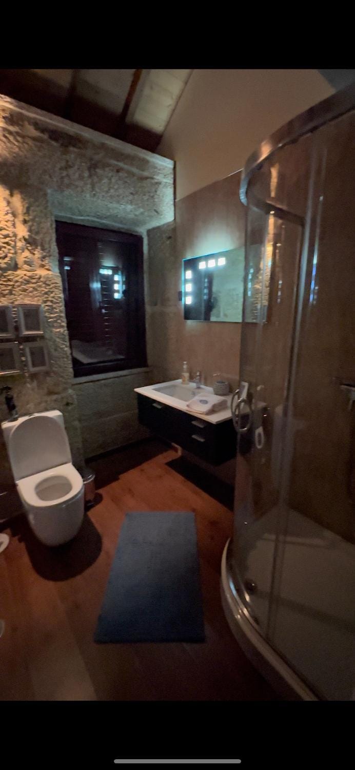 Toilet, Bathroom