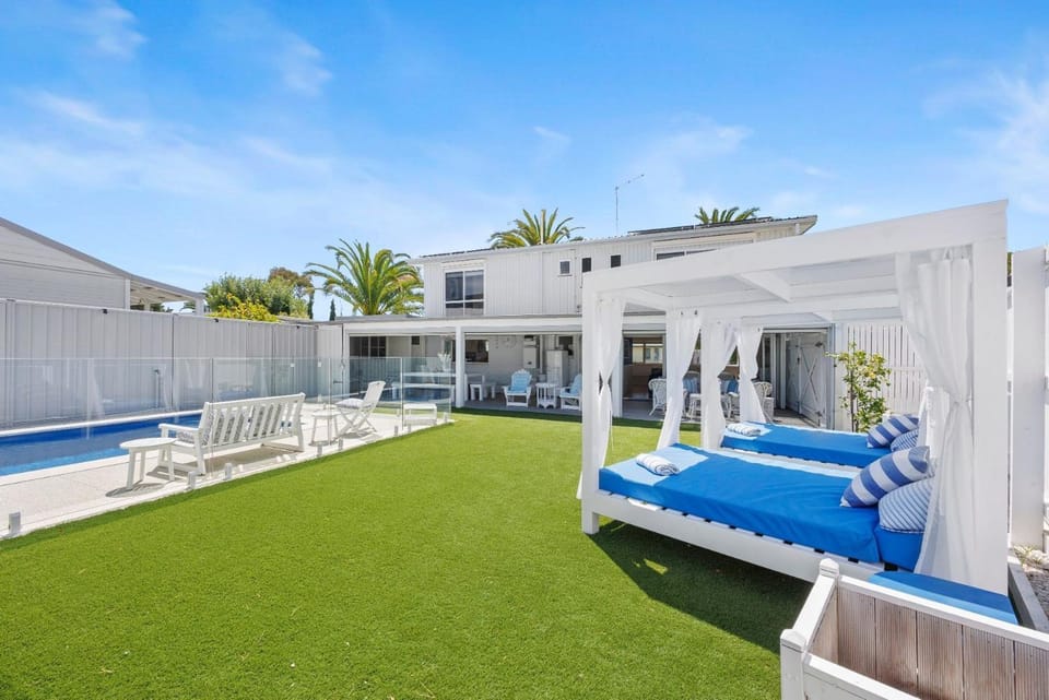 SANTORINI BEACH HOUSE SAFETY BEACH House in Dromana