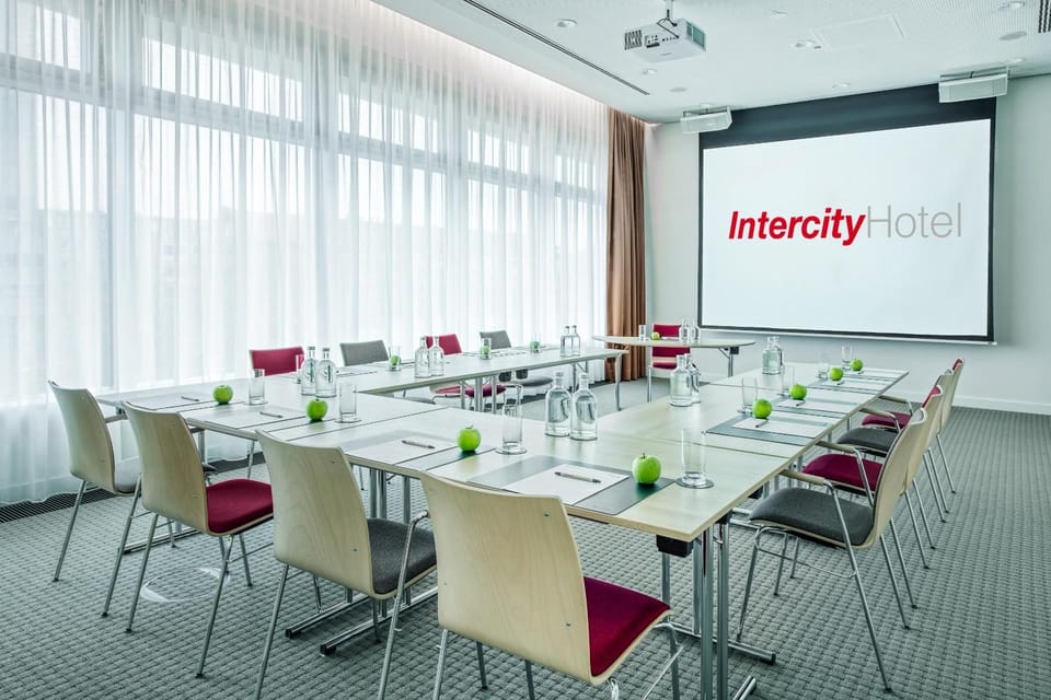 Meeting/conference room