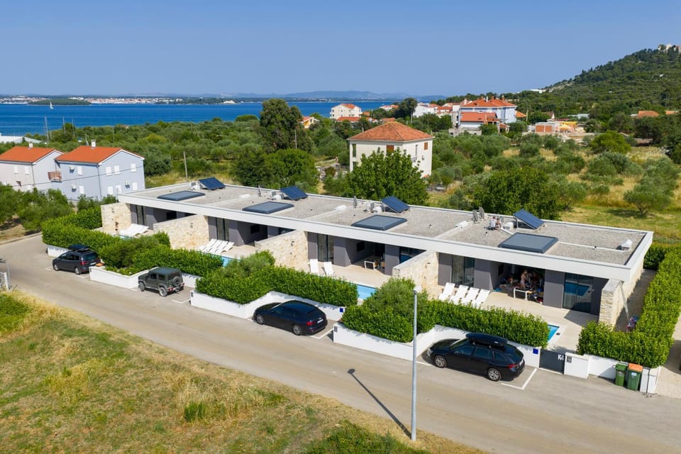 Property building, Parking