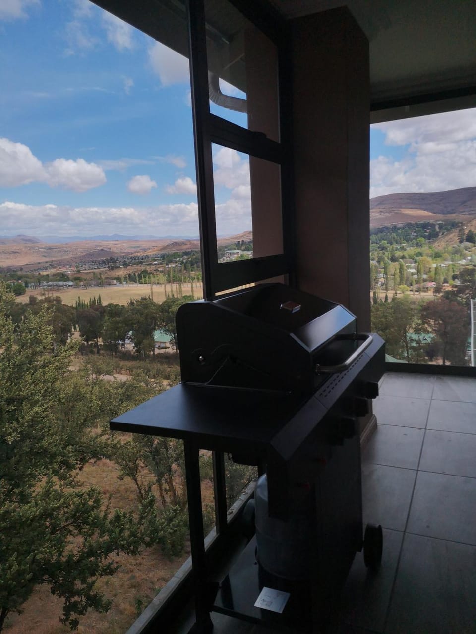 BBQ facilities, Mountain view