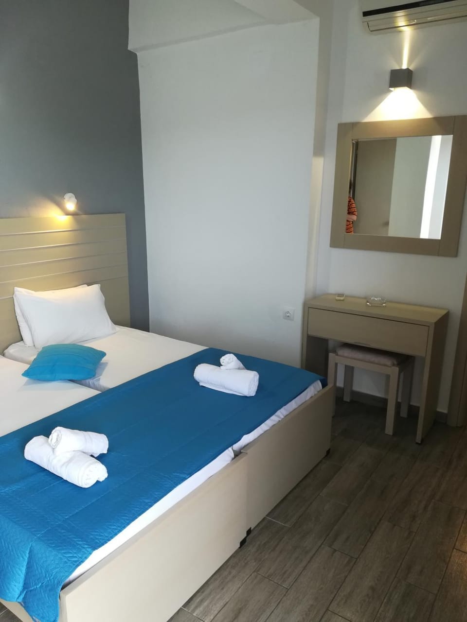 View Port Hotel in Skiathos