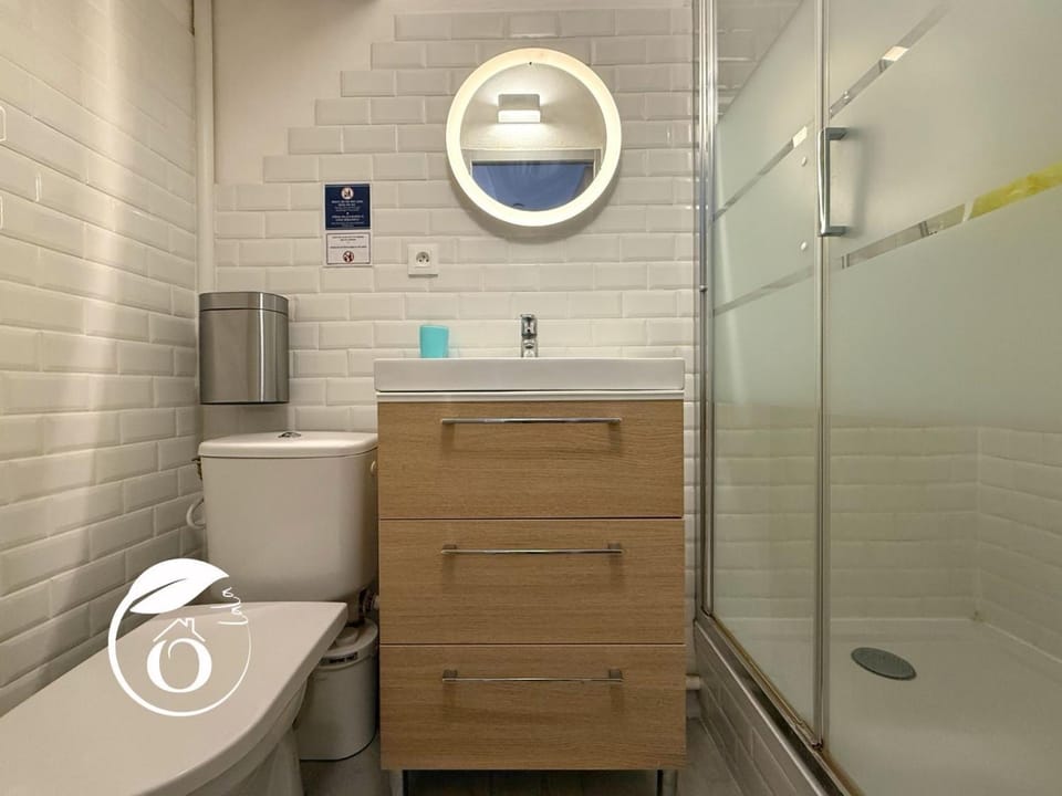 Superbe T1 sur le port PARKING GRATUIT Apartment in Sanary-sur-Mer
