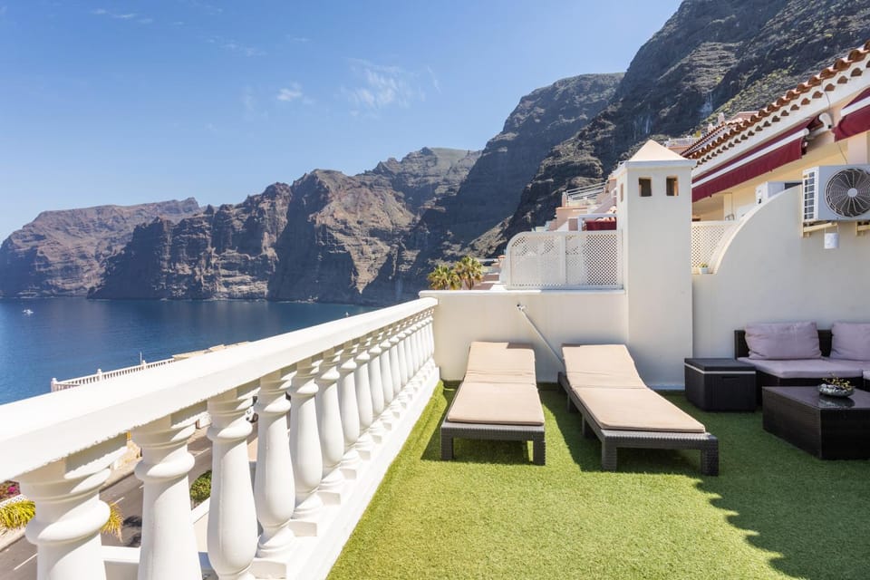 APARTAMENTO VISTAS AL MAR Apartment in Acantilados de Los Gigantes