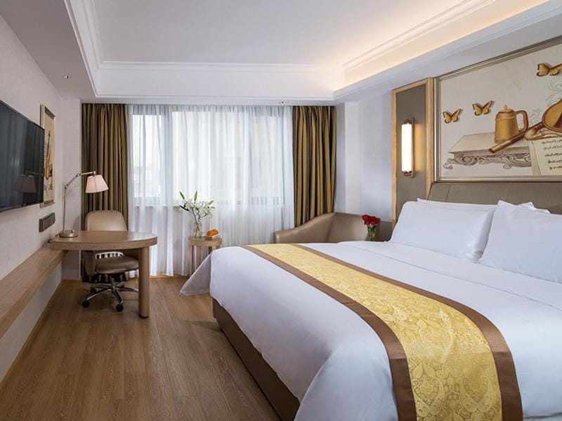 Vienna International Hotel Changfeng Park Hotel in Shanghai