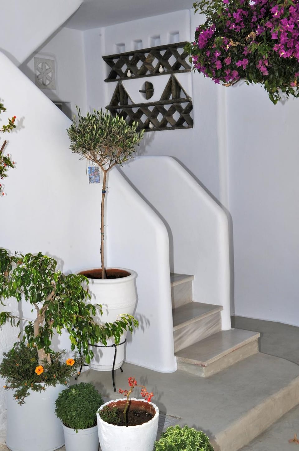 Spring, Decorative detail