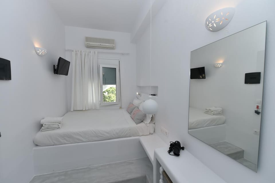 Eleftheria Veloudiou Bed and Breakfast in Decentralized Administration of the Aegean