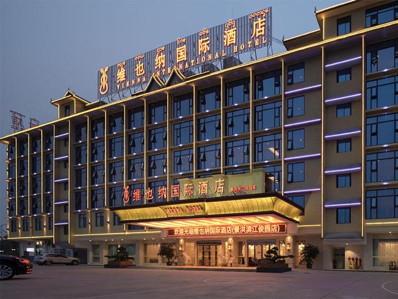 Vienna Hotels(JingHong BinJiang JunJuan) Hotel in Laos