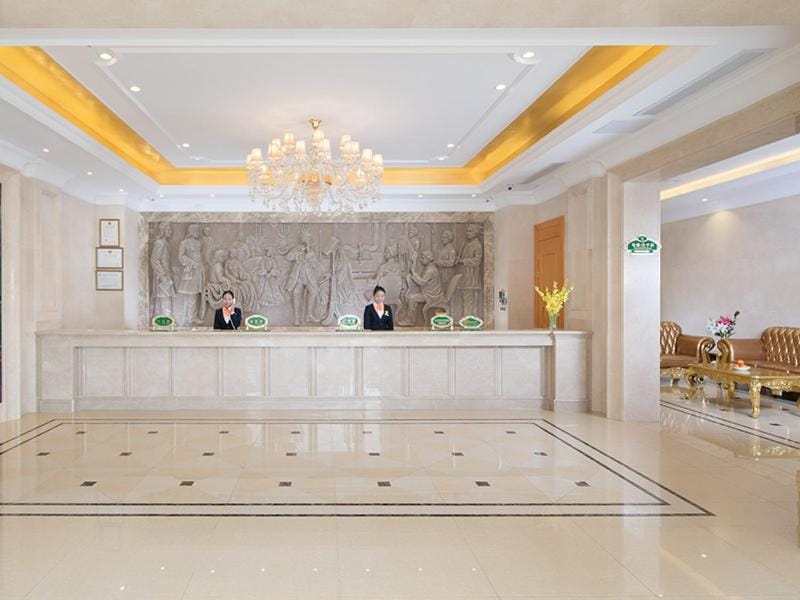 Vienna Hotel (Huizhou Daya Bay Xinyi Store) Hotel in Shenzhen