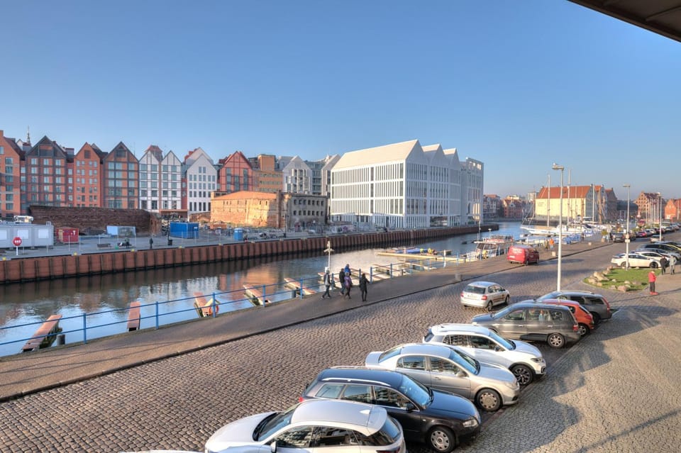 City view, River view, Street view