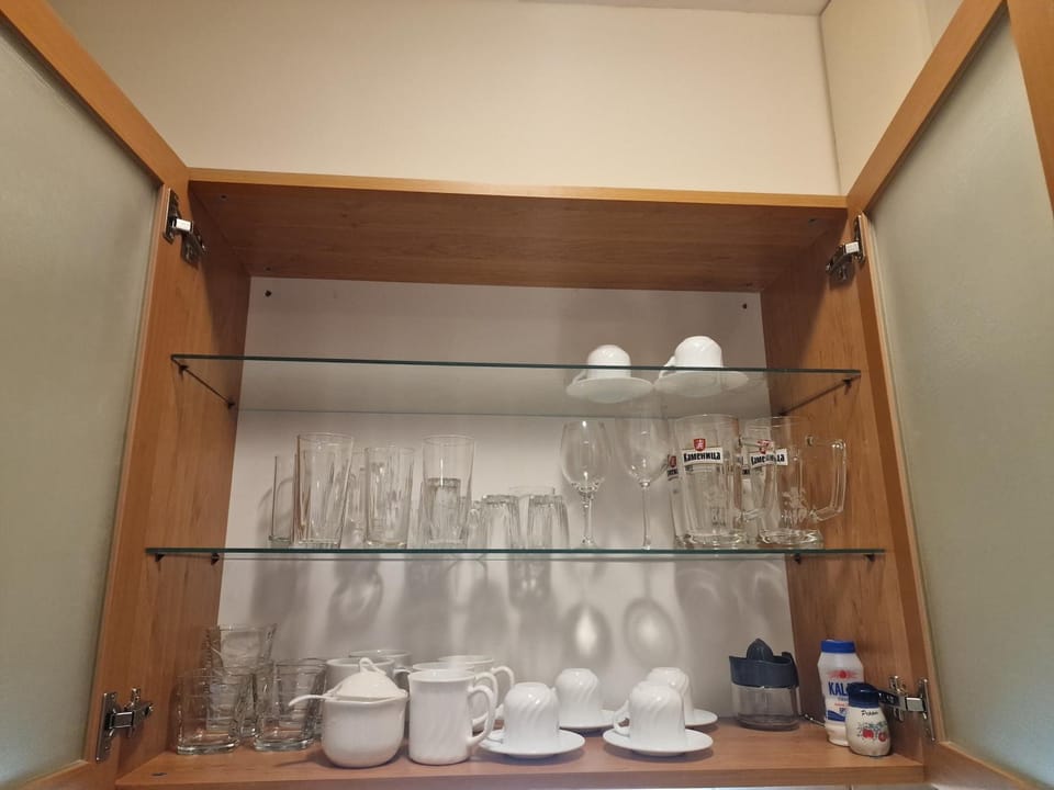 Coffee/tea facilities, Kitchen or kitchenette