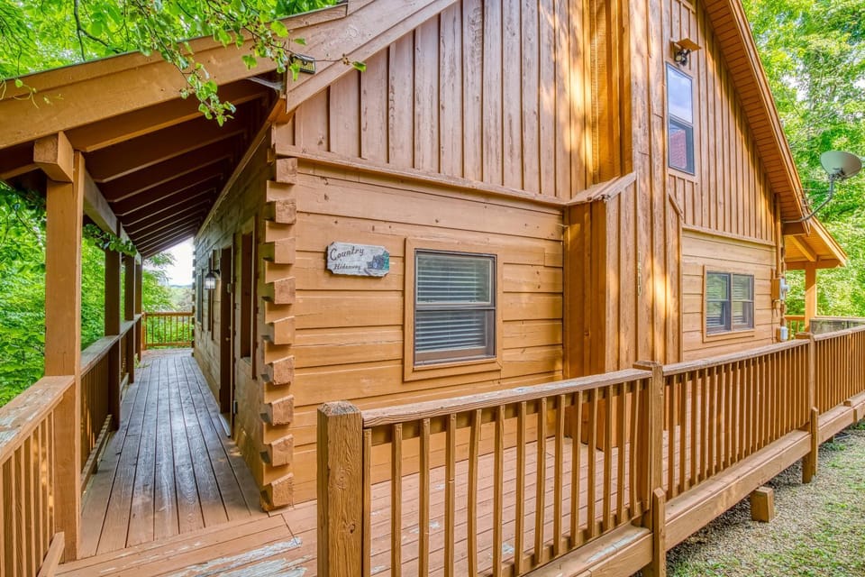 Country Hideaway Chalet in Sevier County
