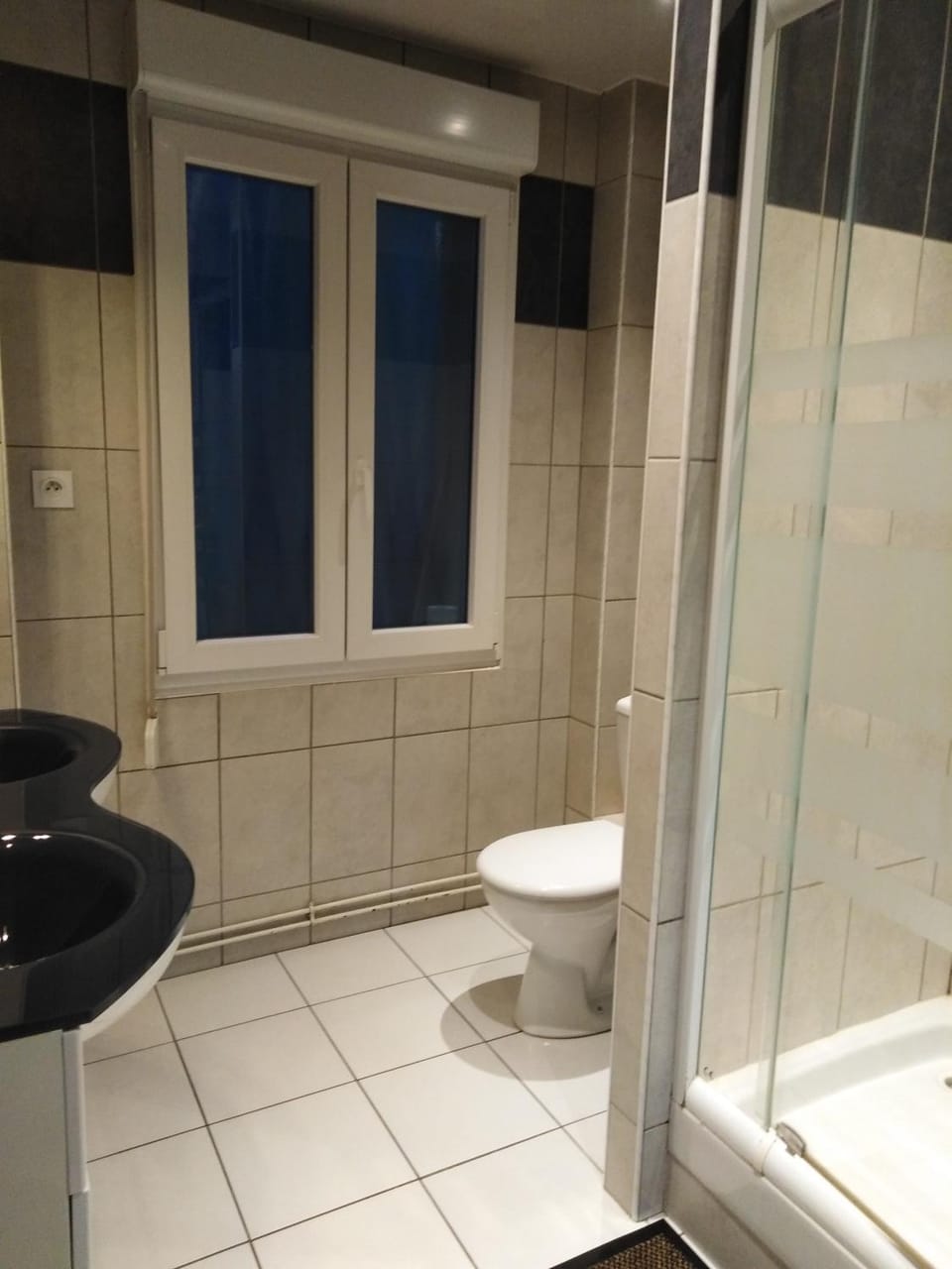 Shower, Toilet, Bathroom