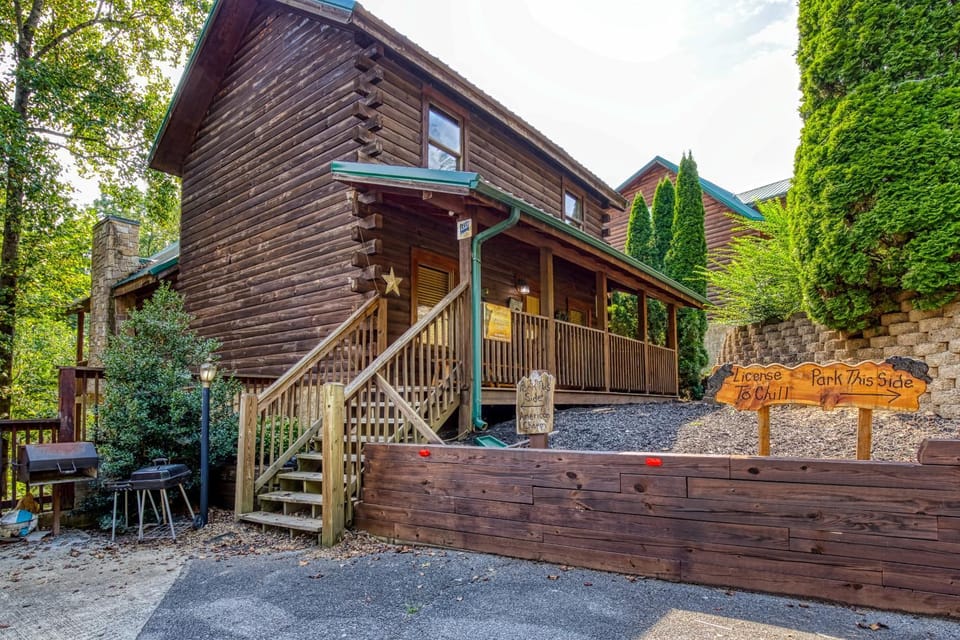 License to Chill Chalet in Pigeon Forge