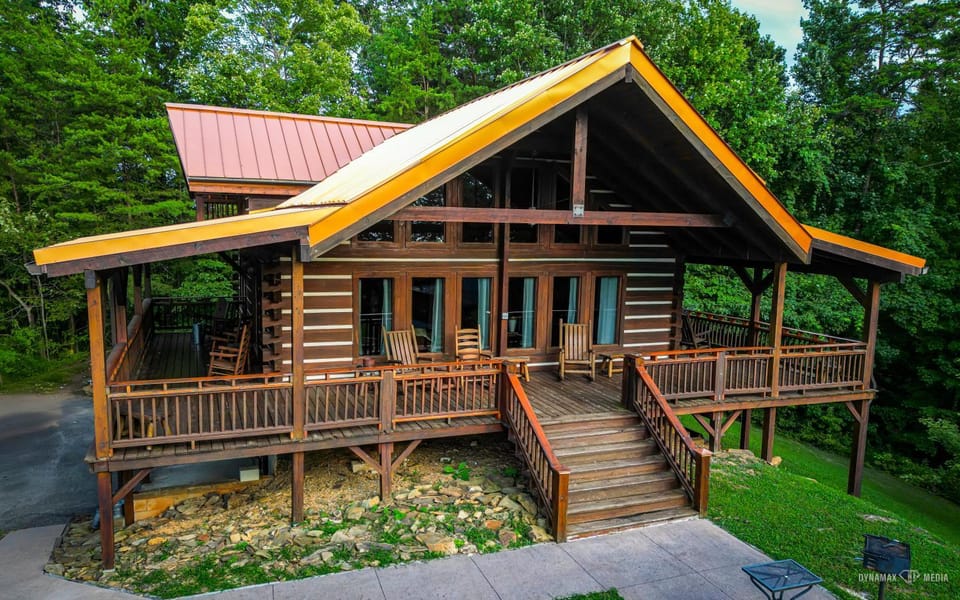 Halfway to Heaven Chalet in Gatlinburg
