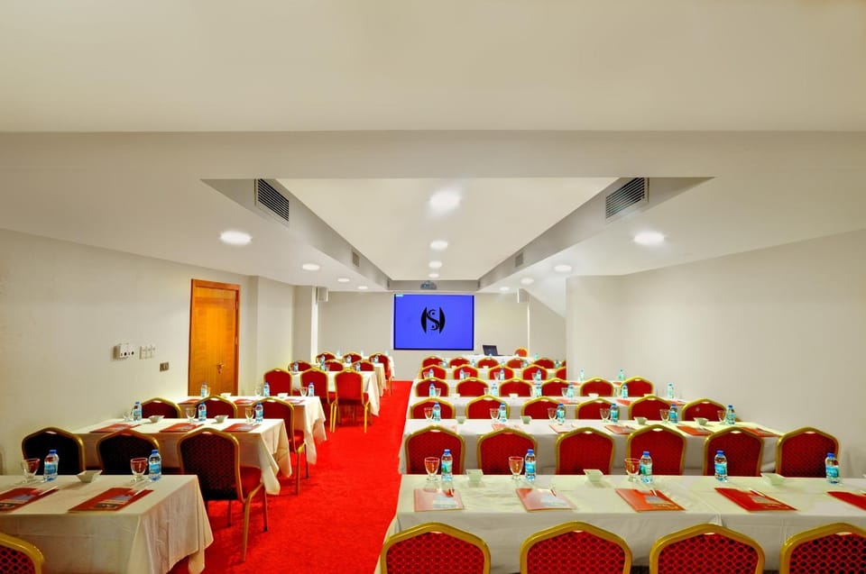 Business facilities, Meeting/conference room