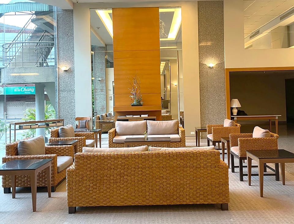 Lobby or reception, Seating area