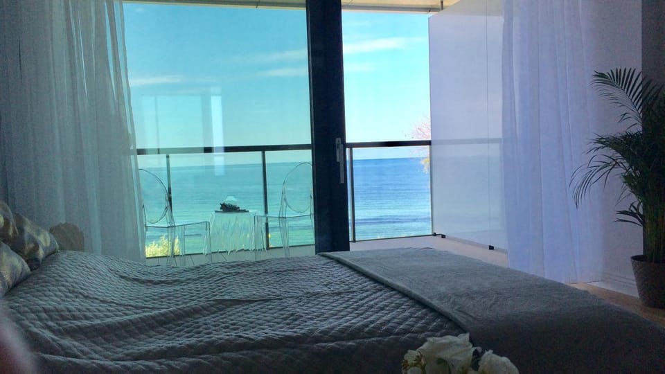 River view, Sea view