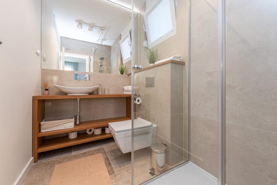 Bekina, stylish rooftop pool apartment House in Novalja