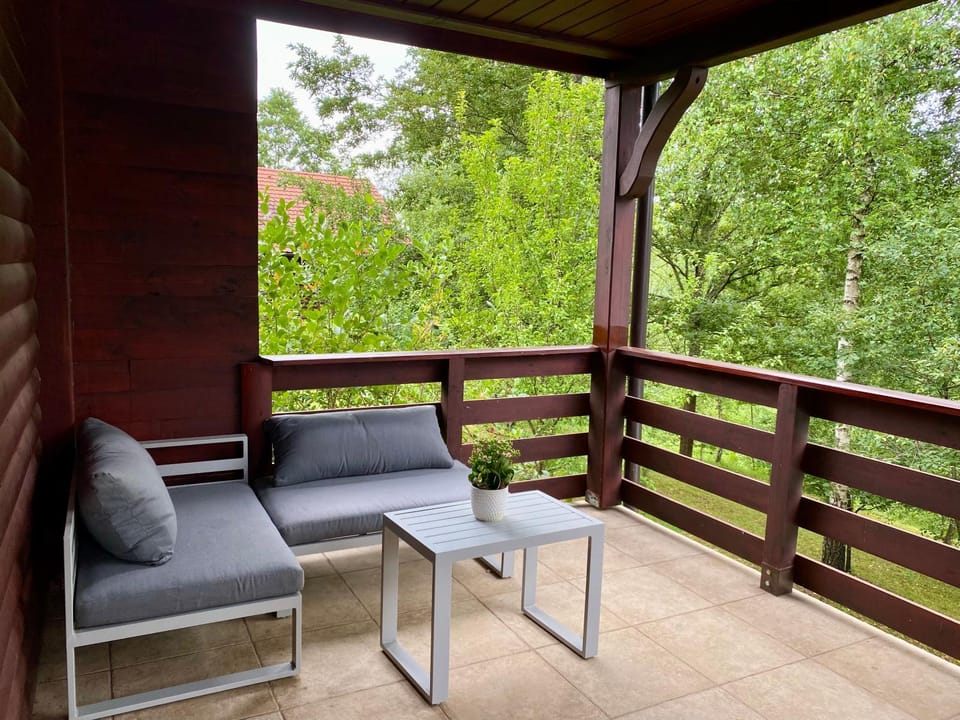 Balcony/Terrace, Balcony/Terrace