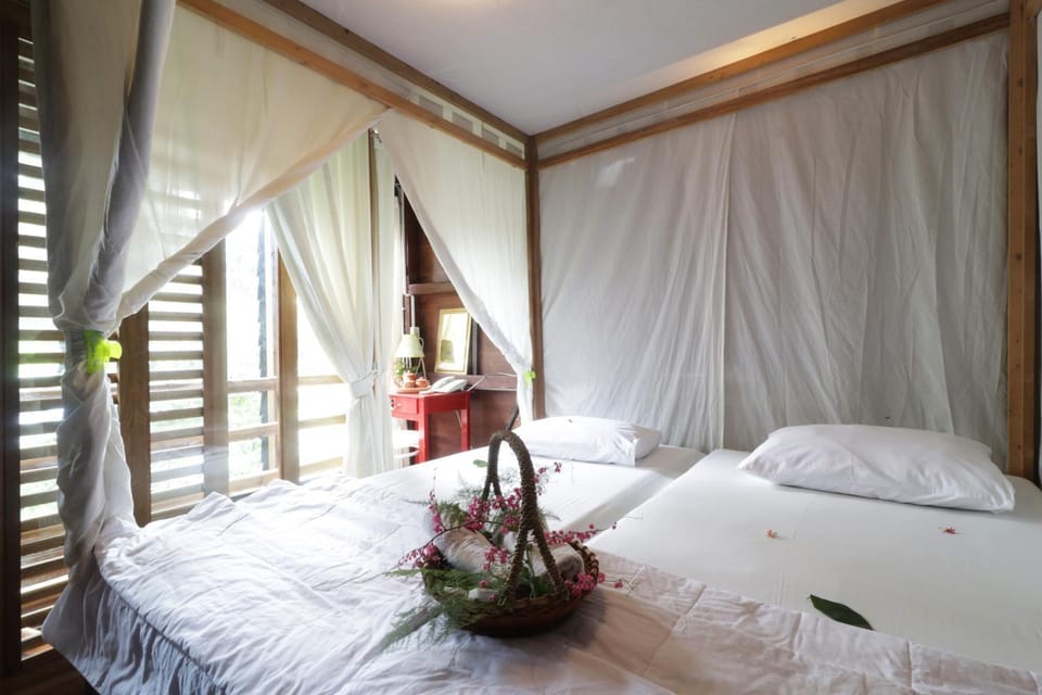 Bathroom, Bedroom