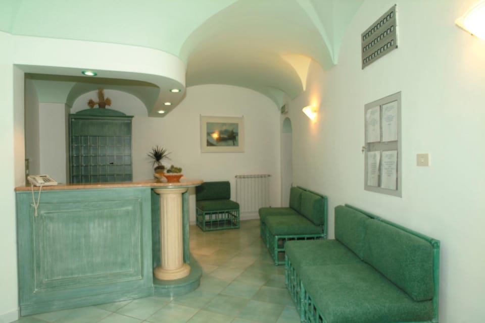 Albergo Olmitello - cucina vegetariana bio e tradizionale Hotel in Barano d'Ischia