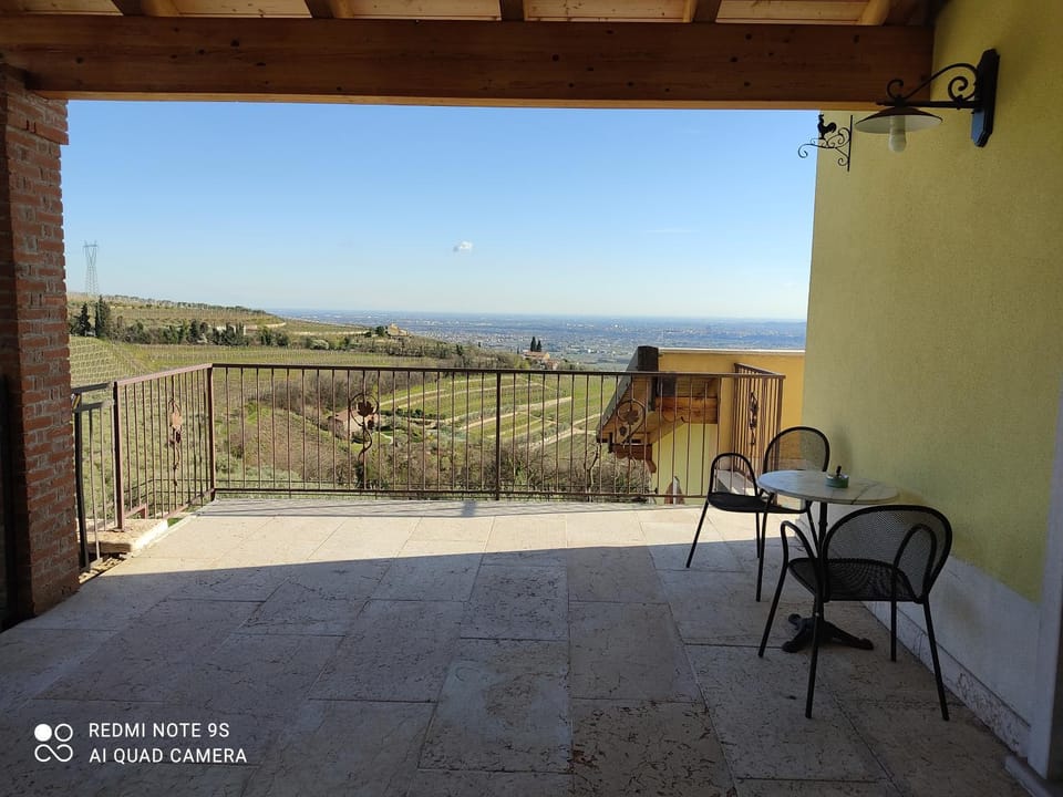 B&B Al Cristo Bed and Breakfast in Lake Garda