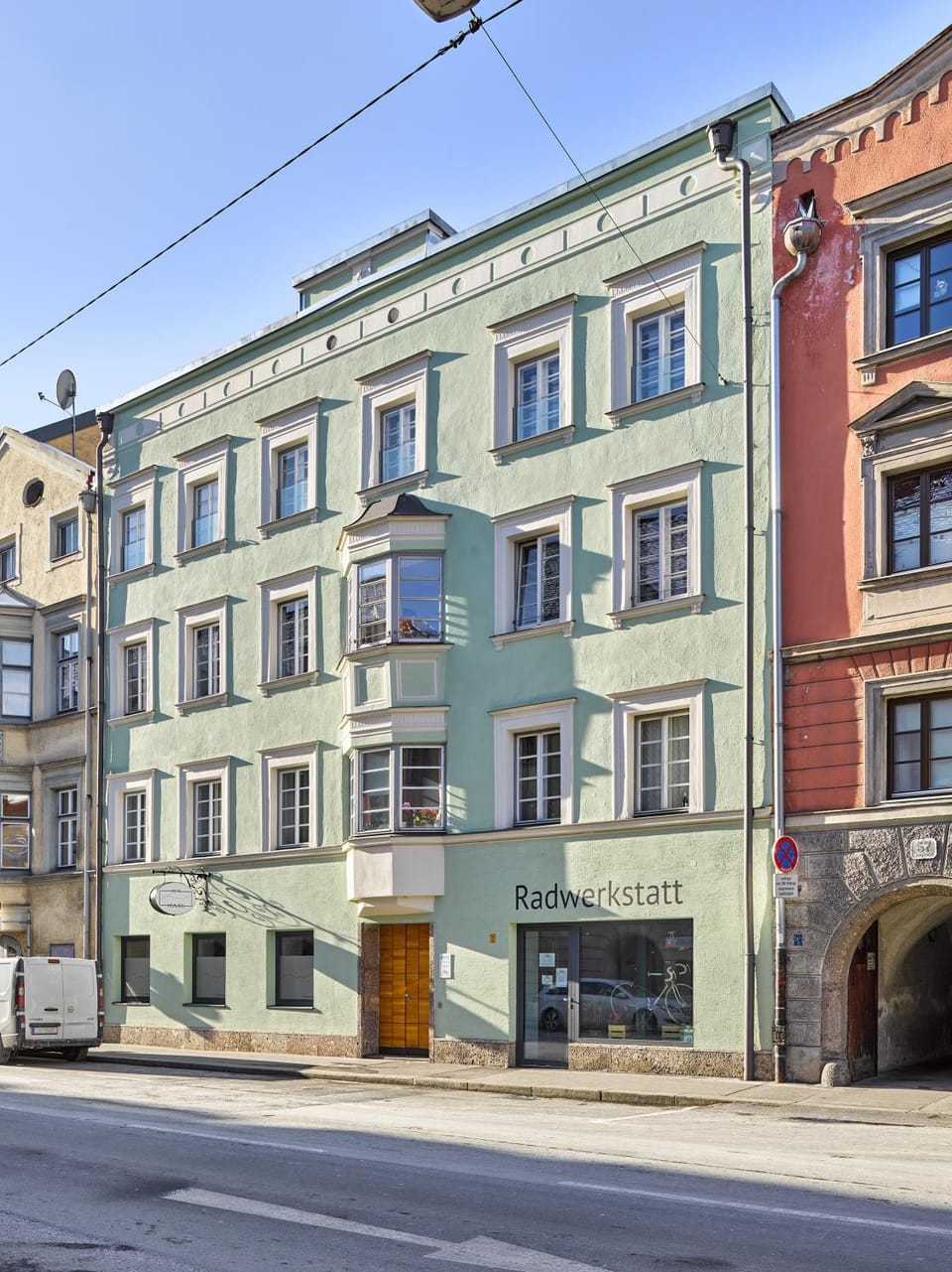 Property building, Street view