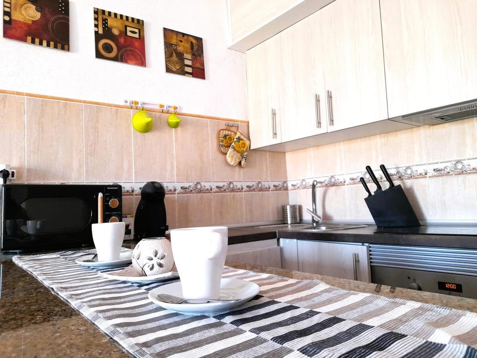 Mareverde Amplio apartamento 1 dormitorio House in Costa Adeje