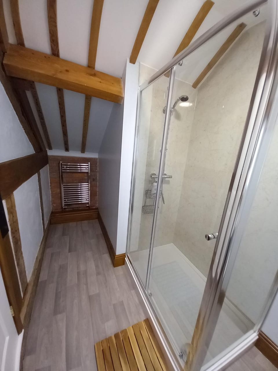 The Dolfor Inn Bed and Breakfast in Wales