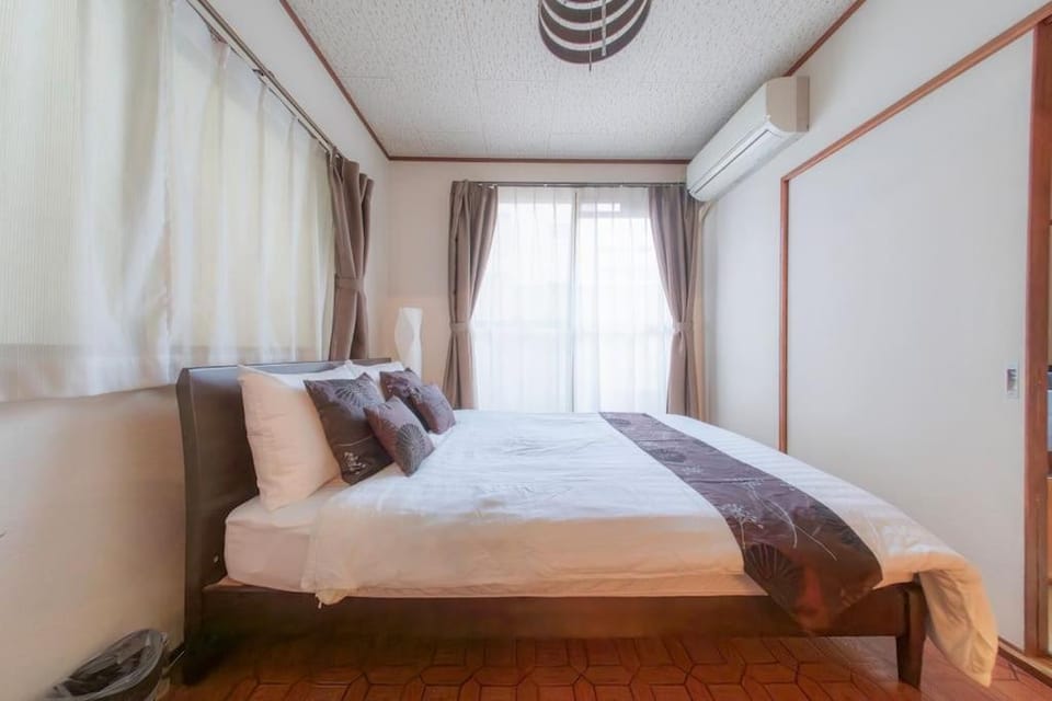 光アパートメント広島駅前 HIKARI Apartment Hiroshima Station Apartment in Hiroshima