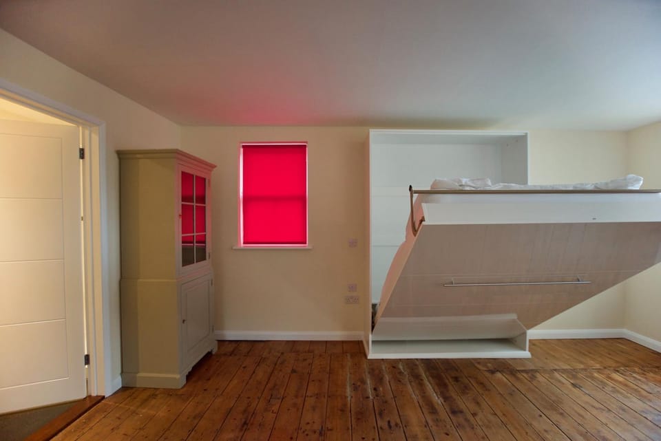 Spacious Apartment with Roof Terrace, near The Waterfront, Ipswich Apartment in Ipswich