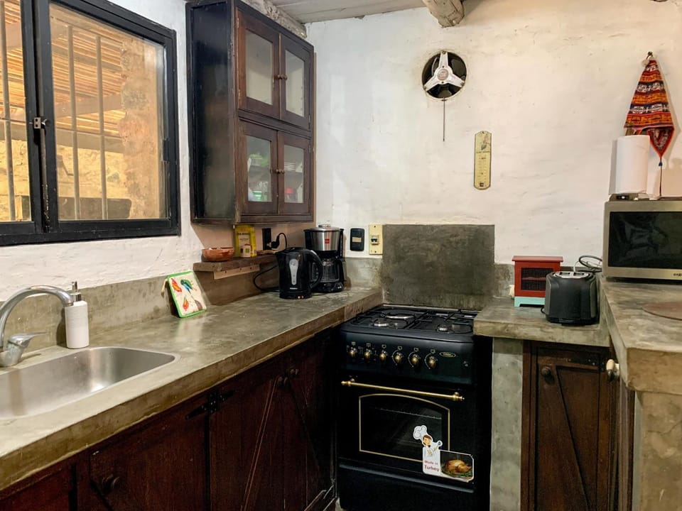 Coffee/tea facilities, Kitchen or kitchenette, minibar, pet friendly, toaster, kitchen