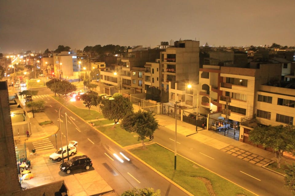 Night, Bird's eye view