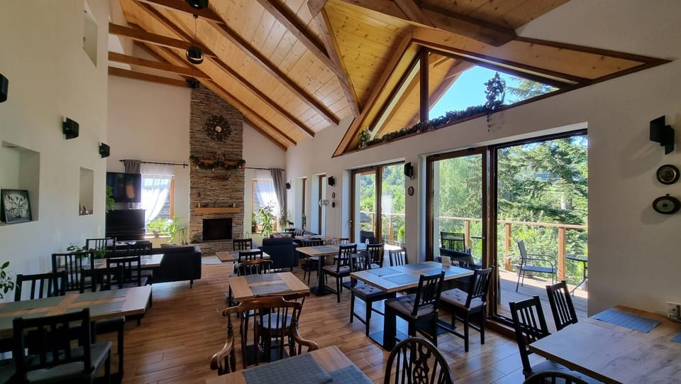 Banquet/Function facilities, Dining area, Area and facilities, Breakfast